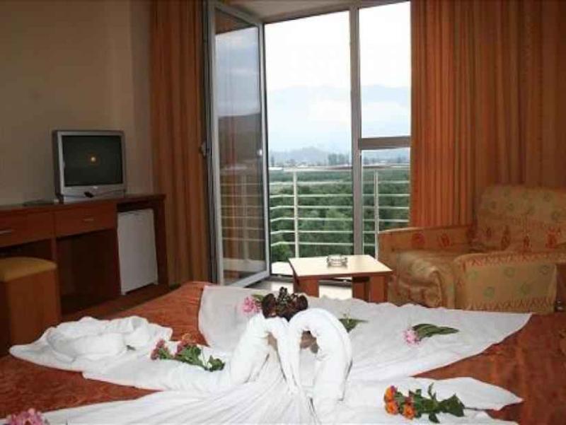 Aura Resort Hotel Goynuk  ภายนอก รูปภาพ